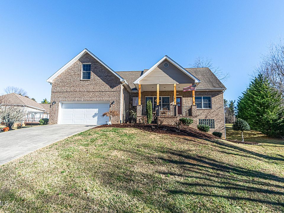 1st image of 406 Glen Oaks Dr