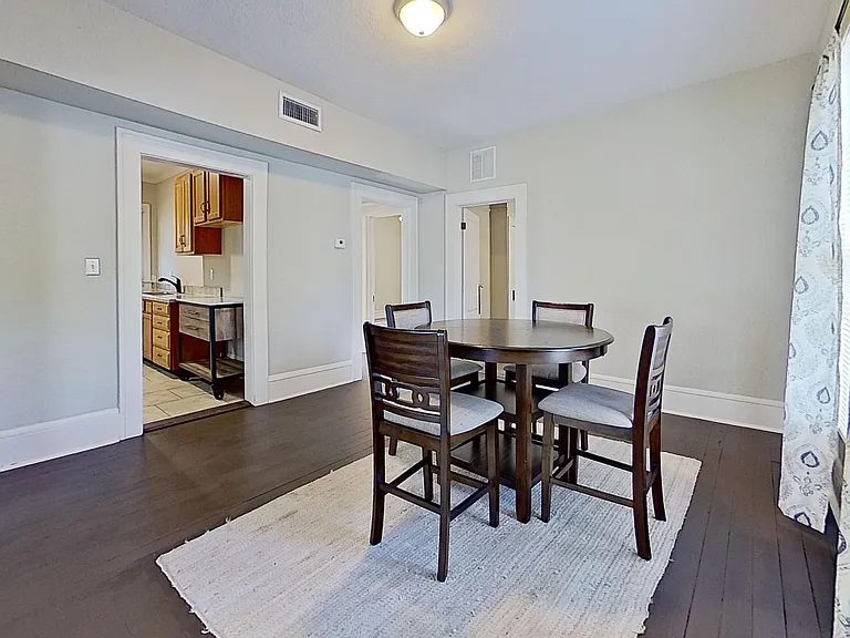2025 N Laura St — Photo 13