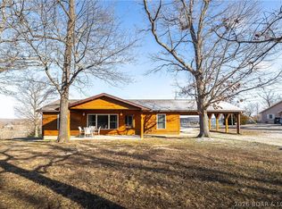 30458 Gray Eagle Rd, Gravois Mills, MO 65037