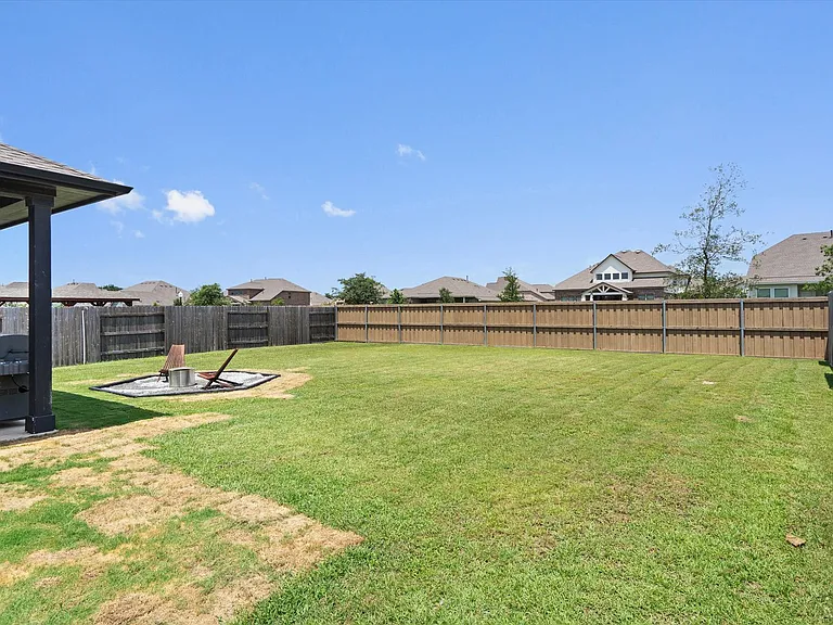 158 Patrick Herndon Dr — Photo 31