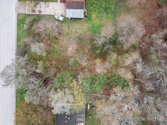 4th image of 4975 Boyd Ave NE