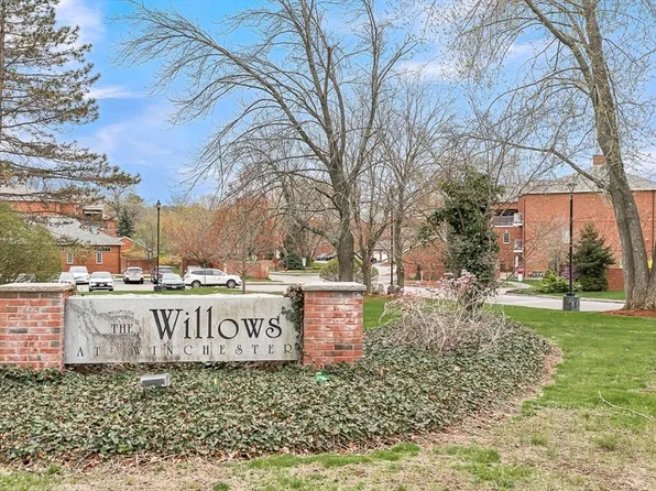 7 Conant Rd APT 53, Winchester, MA 01890