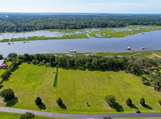 56 Anchor Watch Dr, Wadmalaw Island, SC 29487