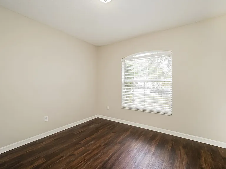 605 Cherry Laurel St — Photo 12