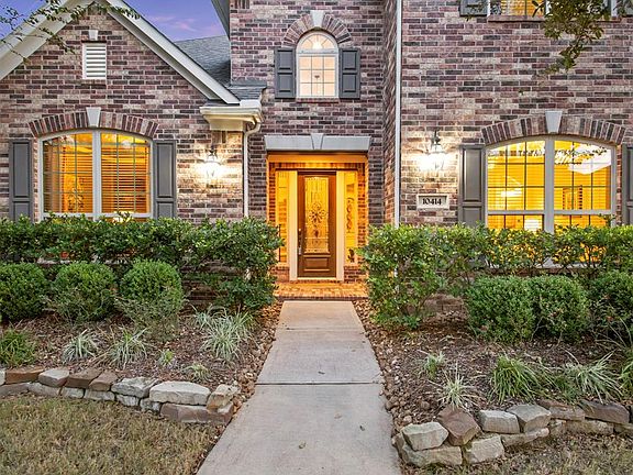 5th image of 10414 Radcliff Lake Dr