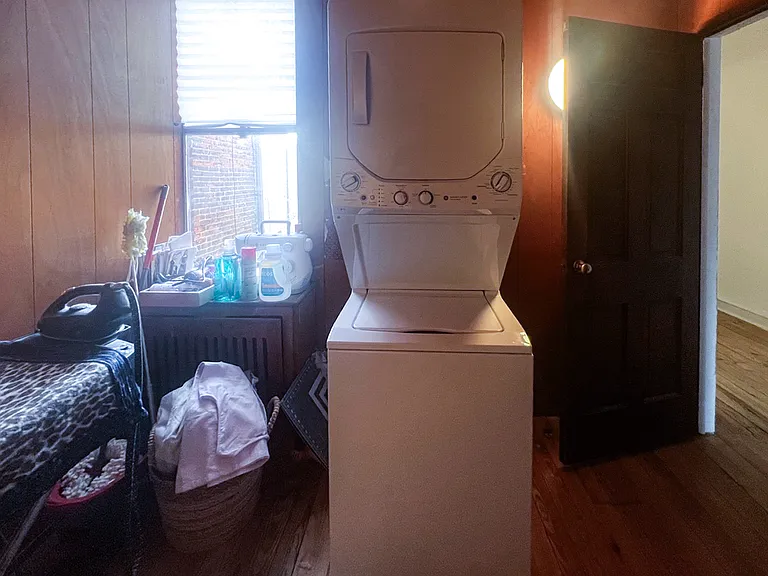 2nd floor - laundry room/mixed-use room