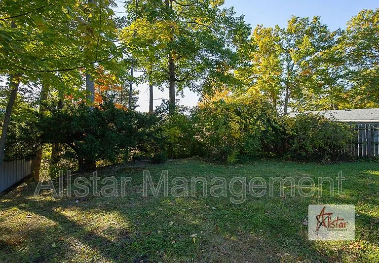 8958 Woodridge Ln — Photo 28