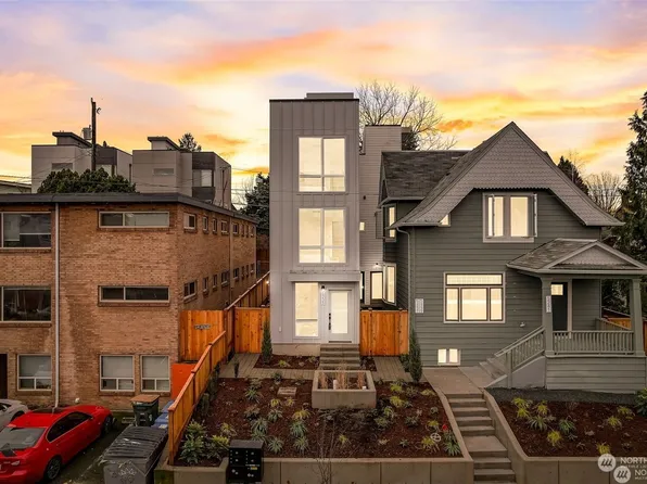 5235 Brooklyn Avenue NE, Seattle, WA 98105