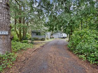 4826 Rhododendron Loop, Florence, OR 97439