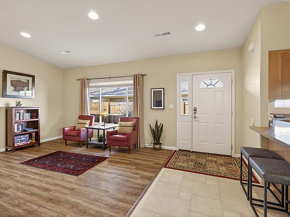 3rd image of 347 Williams Way