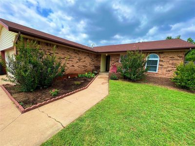 1200 SE 12th Ct, Moore, OK, 73160