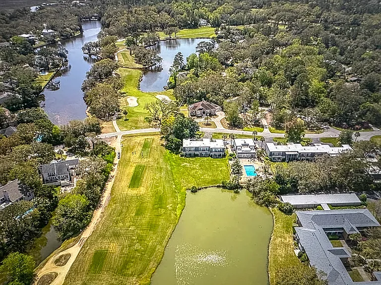 614 Executive Golf Villas — Photo 13
