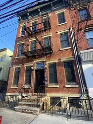 96 Bowers Street