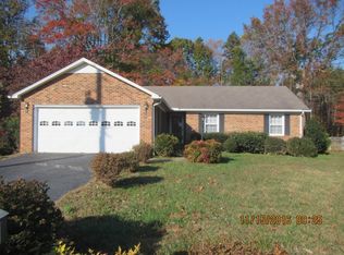 806 Vicar Rd, Danville, VA 24540