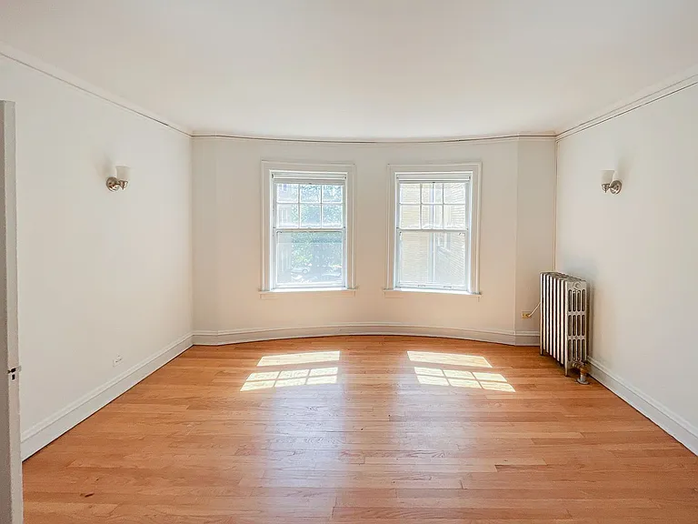 4500- 4506 N. Ashland / 1606-14 W. Sunnyside — Photo 6