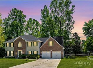 1505 Airslee Ct, Rock Hill, SC 29732