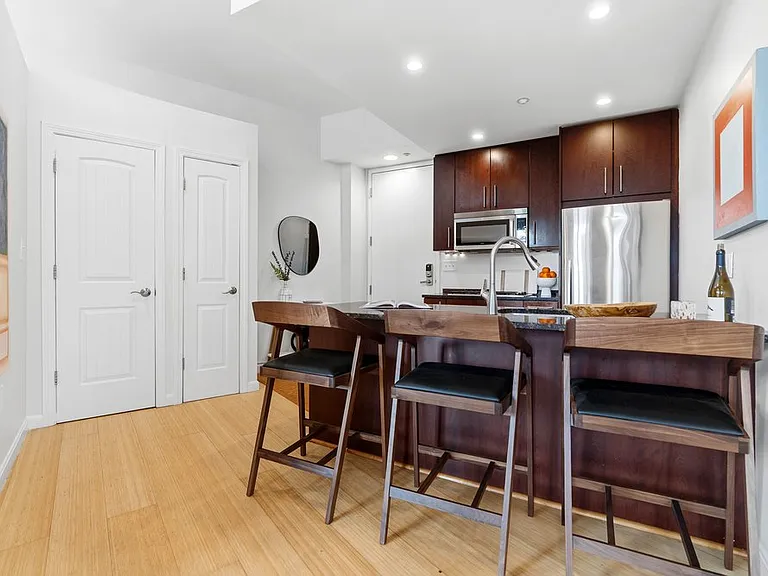 40 Fay St #406 — Photo 7