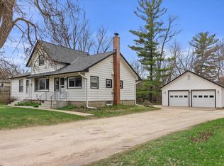 187 S Main St, Village Of Dousman, WI 53118