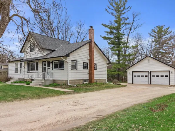 187 South Main STREET, Dousman, WI 53118
