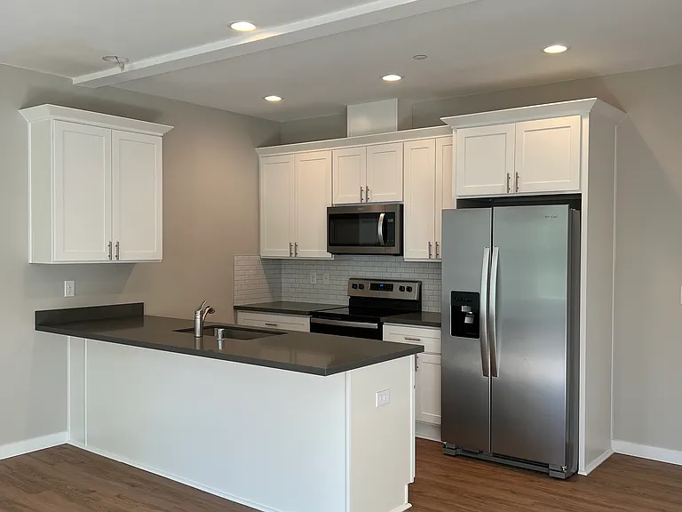 314 Stevens St NE — Photo 27
