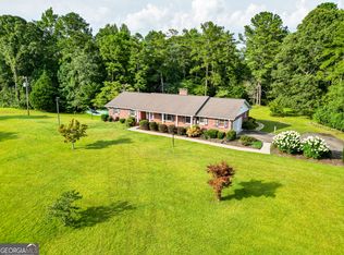 6719 W Point Rd, Lagrange, GA 30240