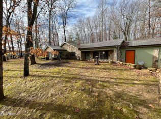 166 Norcross Rd, Fairfield Glade, TN 38558