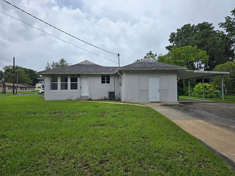 123 N Citrus Ave — Photo 1