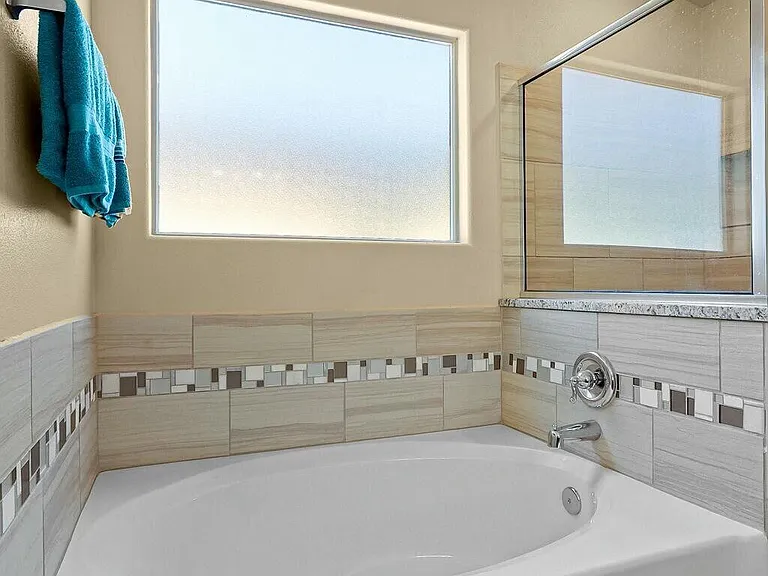 3909 Desert Dunes Dr — Photo 27