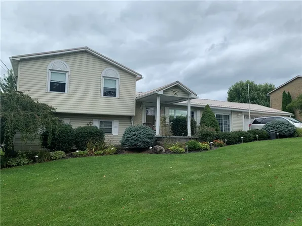 529 Bessemer Rd, Mount Pleasant, PA 15666