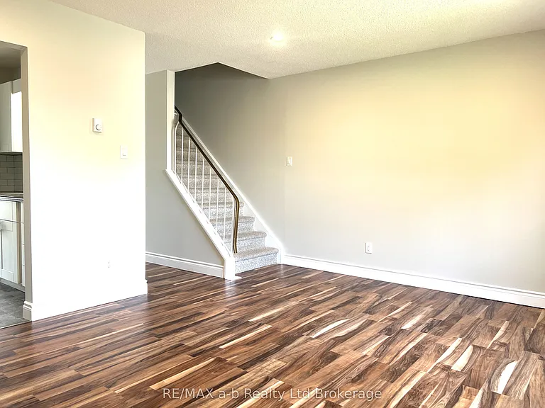 1115 Nellis St #22 — Photo 15