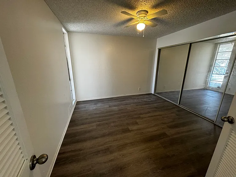 3336 Sylvia St #A — Photo 11