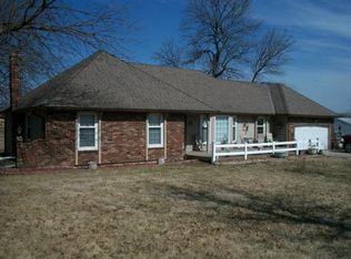 33804 E State Route Vv, Pleasant Hill, MO 64080