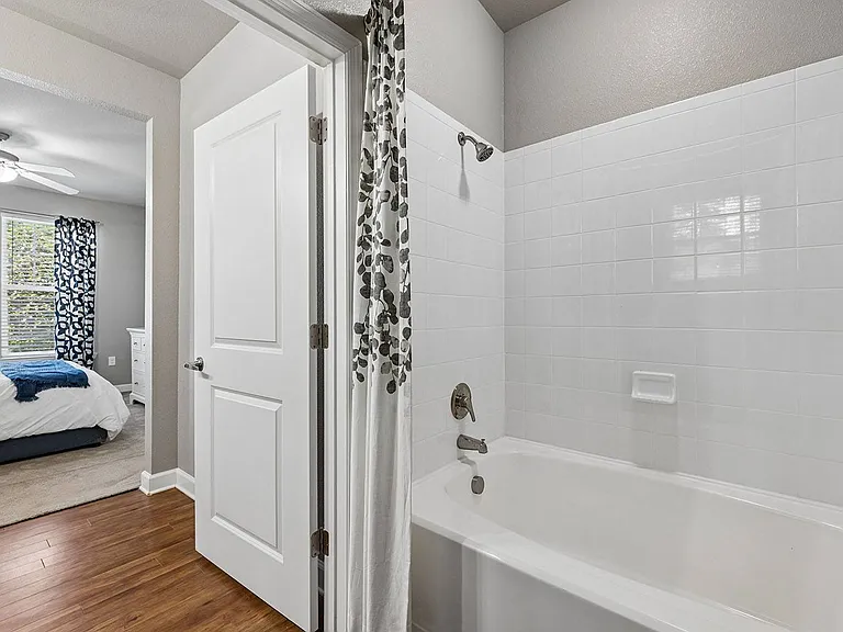 Legacy Fort Mill Apartments — Photo 11
