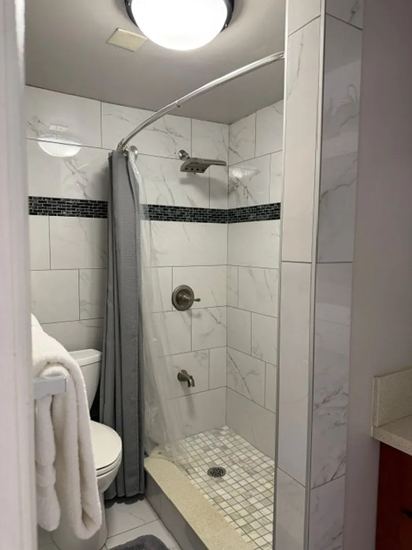 190 Eleu Place — Photo 2