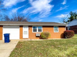 8212 W Butternut Rd, Muncie, IN 47304