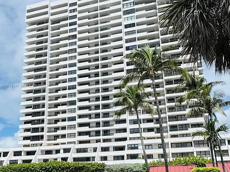 2555 Collins Ave #1804 — Photo 23