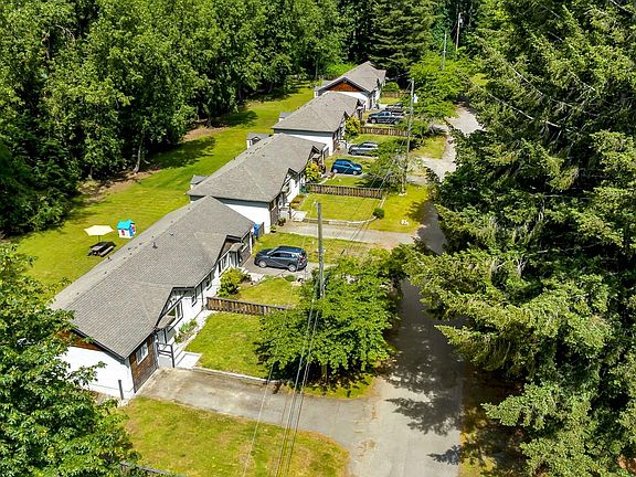 2nd image of 8033 Greendale Rd