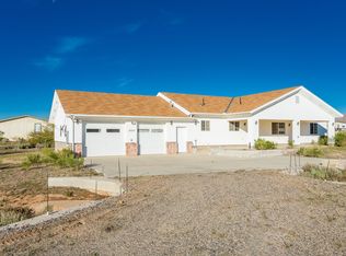 22620 W Hylton Way, Congress, AZ 85332