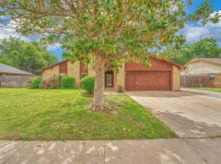 1114 NW 74th St, Lawton, OK 73505