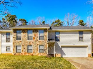 1447 Glynn Oaks Cir SW, Marietta, GA 30008