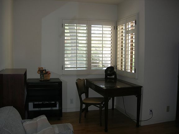 2nd Bedroom/Study