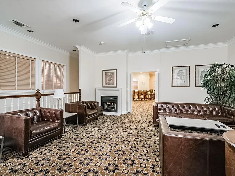 2111 Welch St #B304 — Photo 31