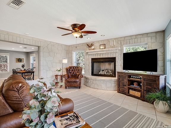 5th image of 107 Ridge View Dr