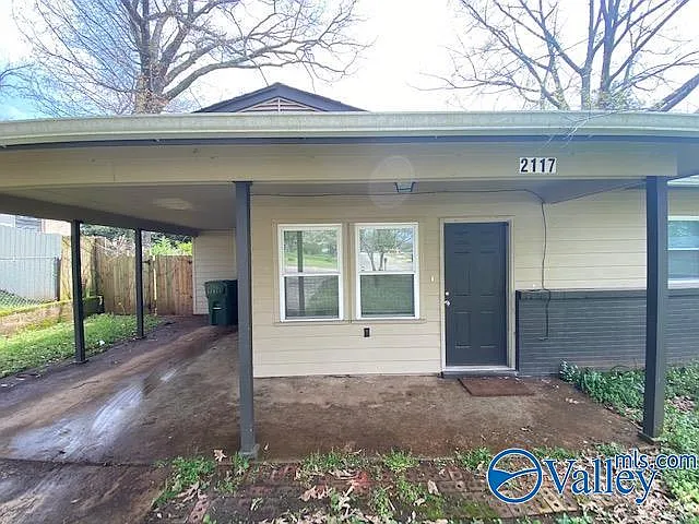 2117 Griffith Dr NW — Photo 3