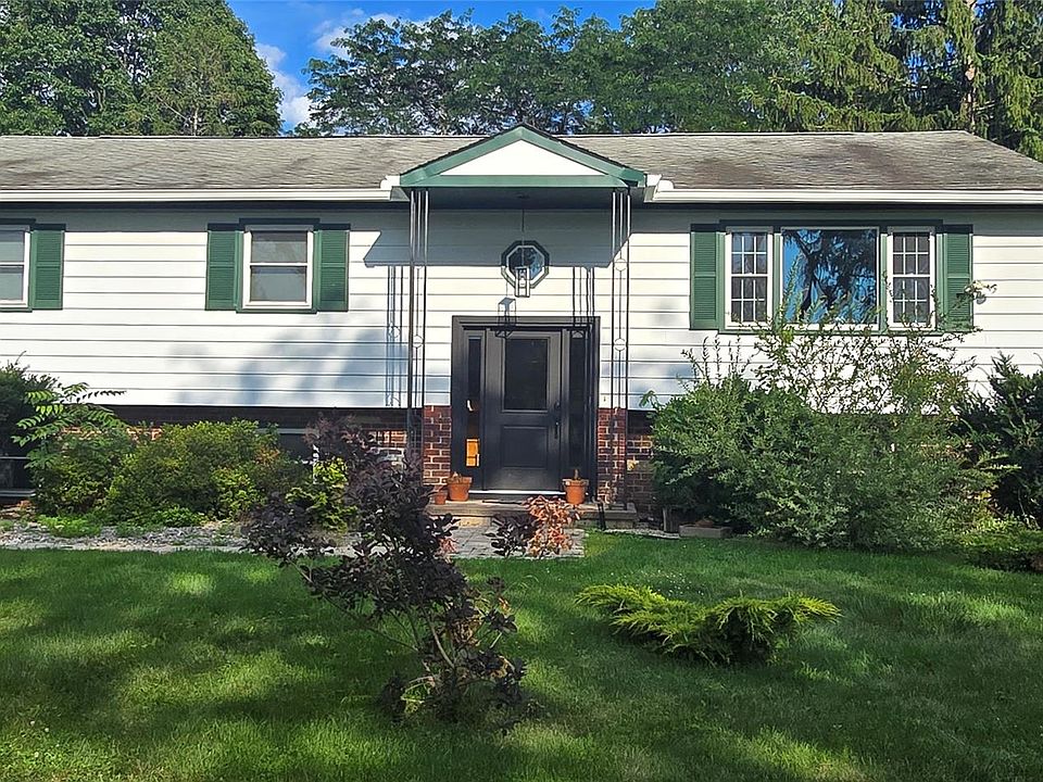 1st image of 35 Trenton Rd