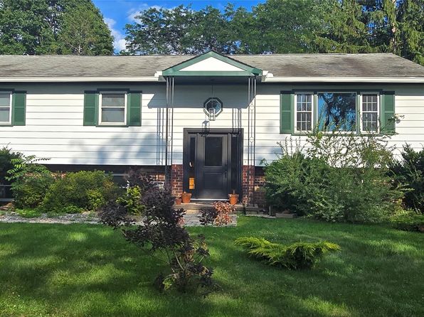 35 Trenton Rd