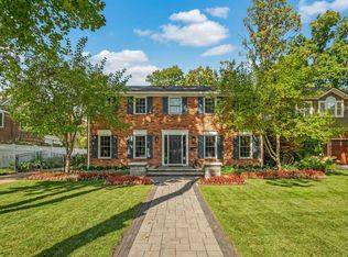 833 Mohegan Ave, Birmingham, MI 48009