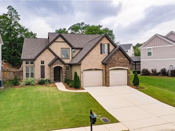 2087 Mohican Dr