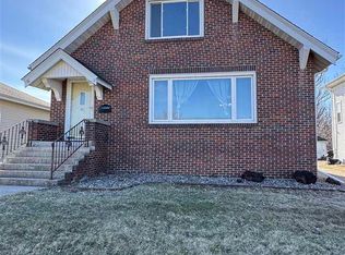 20 2nd Ave SW, Wells, MN 56097