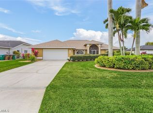 1012 SW 54th Ln, Cape Coral, FL 33914